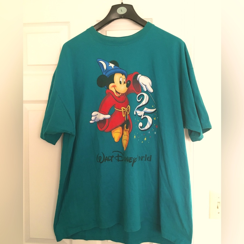 Vintage Disney world T shirt 25th Anniversary Mickey the sorcerer size XL 1996